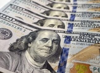 El Gobierno sube el dólar tarjeta hasta los 950 pesos