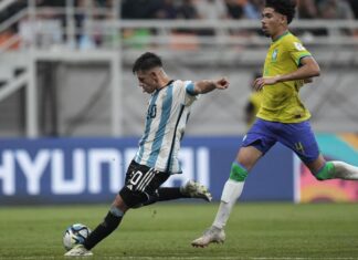 Brasil decime que se siente. Argentina le metió 3 en el mundial sub 17