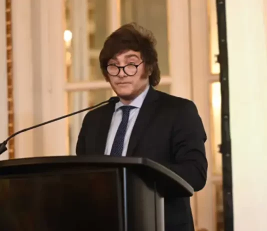 Milei disertará ante empresarios en un almuerzo al que también irá Sergio Massa