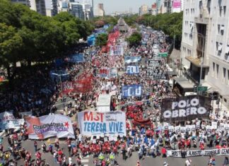 Marcha en contra de Milei: 2 detenidos