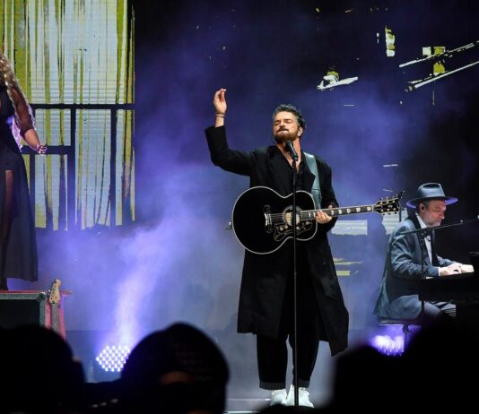 Arjona cierra su gira internacional en Argentina