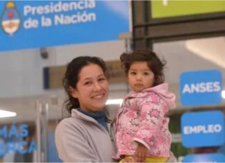 Pettovello ratificó la decisión de duplicar la AUH y aumentar un 50% la tarjeta alimentar