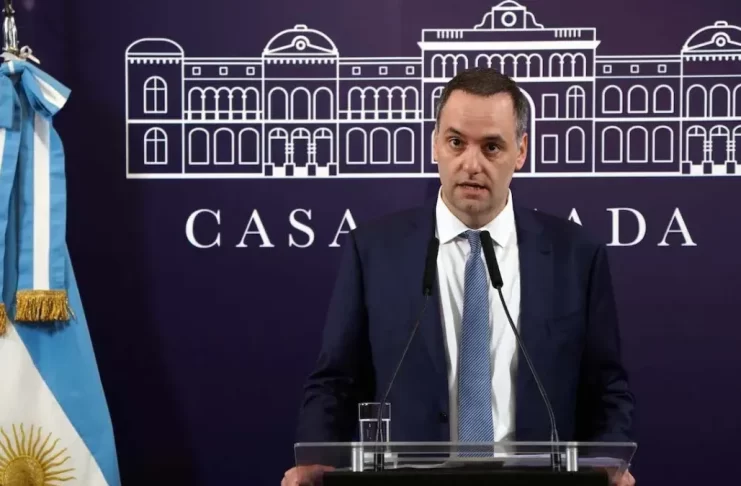 Adorni adhirió al Régimen Simplificado de Ganancias