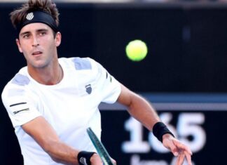 Otro batacazo de Tomas Etcheverry en el Australian Open