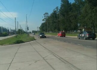 Conductores no respetan reductores de velocidad en avenida Bolivia