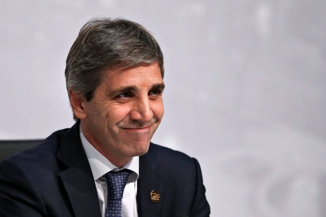 luis-caputo1