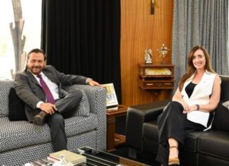 Sáenz recibió ayer a la vicepresidenta en Grandbourg