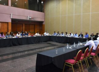 El gobierno propuso un 16% pero los gremios no estarían de acuerdo
