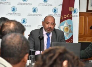 Dib Ashur: “Se está considerando postergar el inicio de clases una semana más”