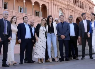 Milei se reúne en Casa Rosada con sus diputados antes de la Asamblea Legislativa