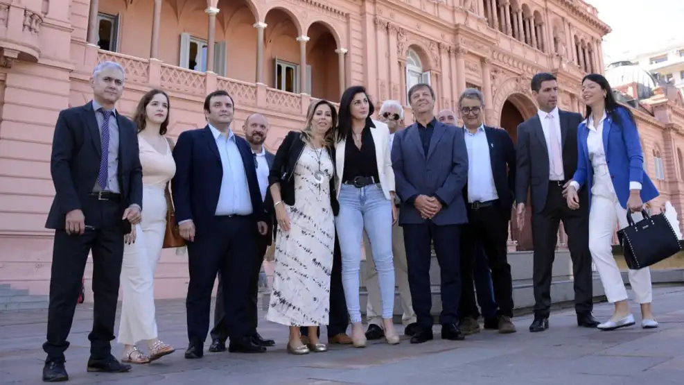 javier-milei-se-reunio-con-los-diputados-de-la-libertad-avanza-en-la-casa-rosada-1762181