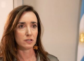 Villaruel llegó a Salta con agenda privada y para el desfile de mañana