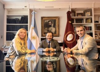 Sáenz recibió a karina Milei y Martín Menem en su visita a Salta