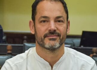 El intendente presentó un proyecto para incentivar el empleo e inversiones
