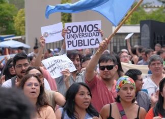 Marcha federal por las Universidades: Gran apoyo en Salta