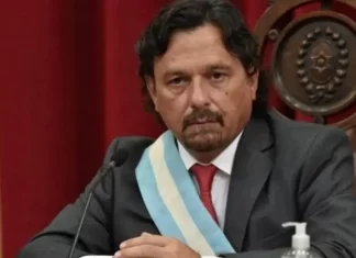 Gustavo Sáenz: “Nadie se hace cargo de la continuidad del privilegio para el Sr. Tabaco”