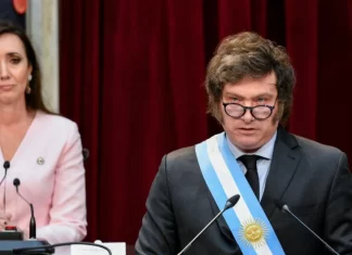 Sin ley de bases y sin pacto de Mayo