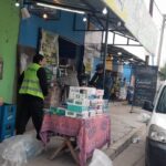 Despejaron más de 20 puestos comerciales que ocupaban el espacio público en zona sur