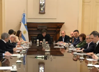 Milei encabeza la reunión de Gabinete para buscar contener el escándalo en Capital Humano