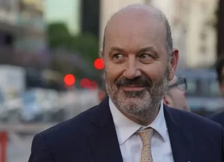 Federico Sturzenegger anticipó que el Gobierno irá por las reformas de la Educación y la Justicia