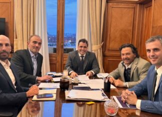 Sáenz realizó una revisión integral de proyectos necesarios para Salta con funcionarios nacionales