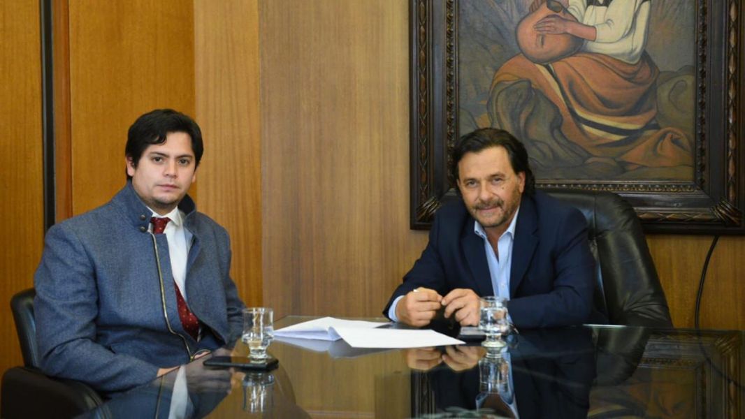 96876-el-gobernador-se-reunio-con-el-intendente-de-tartagal-agua-educacion-y-produccion-los-ejes-de-la-agenda
