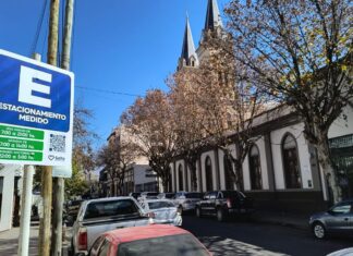 Cobro digital del estacionamiento medido: inicia una prueba piloto en cinco cuadras de la ciudad