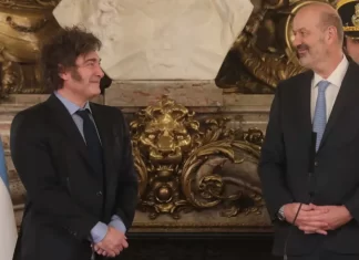 Sturzenegger avanza con la reforma del Estado y prepara un decreto para eliminar 60 organismos