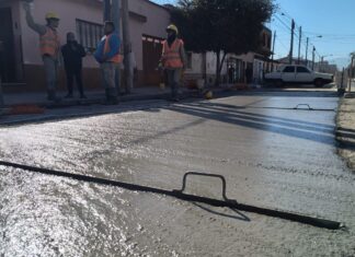La Rioja y calle Laprida tienen nuevo hormigón