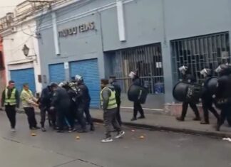 Retiraron carros fruteros de calle Ituzaingó y San Martín