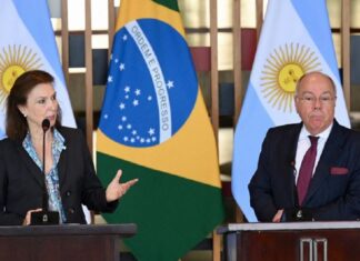Brasil se hace cargo de la Embajada argentina en Venezuela donde siguen asilados seis opositores al chavismo