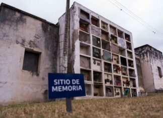 Buscan restos óseos de desaparecidos en el cementerio de la Santa Cruz