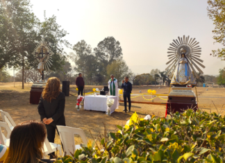 El Señor y la Virgen del Milagro Salta visitaron el Alto Molino y bendijeron a los empleados de Aguas del Norte
