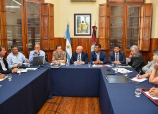 Presentaron un Sistema de Alertas Tempranas contra el Abandono Escolar