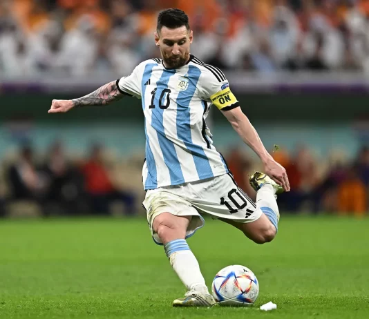La Selección argentina se enfrenta con Inglaterra en busca de un lugar en la gran final del Mundial 2026