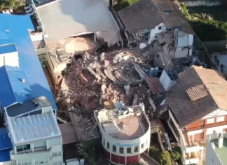 Se derrumbó el edificio de un hotel en Villa Gesell