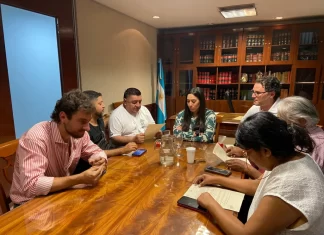 La Municipalidad firmó con los gremios un nuevo acuerdo salarial
