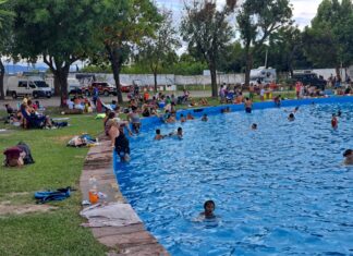 Otorgarán un pase especial a natatorios municipales para huéspedes de hoteles registrados