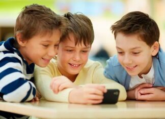 Diputados aprobaron la regulación del uso de celulares en aulas salteñas