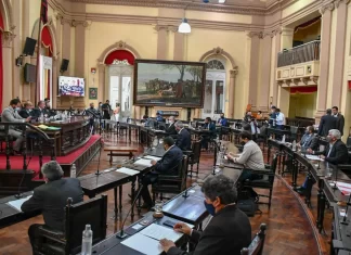El senado trata hoy la intervención de Morillo