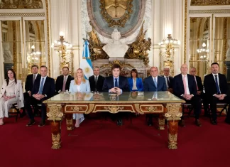 Milei cerró su primer año de gestión con críticas a la política