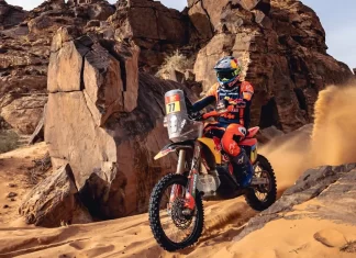 Luciano Benavides continúa a paso firme en el Dakar