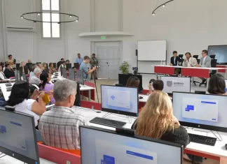 Saenz inauguró la nueva sede de Upateco en Orán