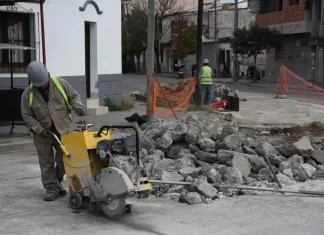 Efectúan obras de hormigonado en Corrientes y Santa Fe
