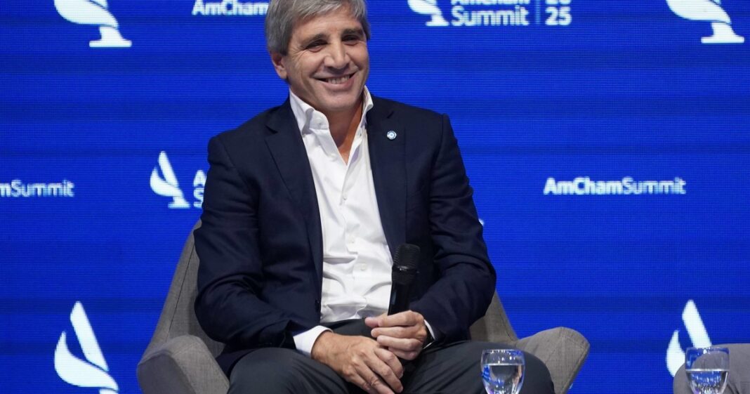 luis-caputo-delante-de-ceos-y-tras-el-triunfo-del-domingo-les-agarro-el-apuro-ahora-todos-quieren-ser-suiza-manana