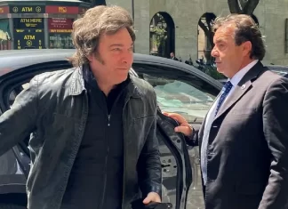Milei llegó a Roma para su encuentro con León XIV
