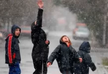 El frío llegó y la nieve tiñó varias provincias de blanco