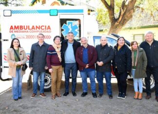 Entregaron una ambulancia e insumos médicos al hospital Joaquín Castellanos de General Güemes