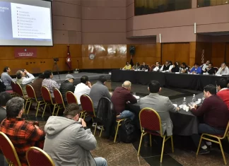 Paritarias: El Gobierno mejoró la oferta salarial, pero los gremios no aceptaron la propuesta