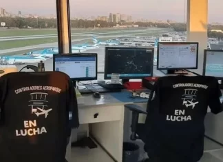 Controladores aéreos suspendieron el paro previsto para este jueves